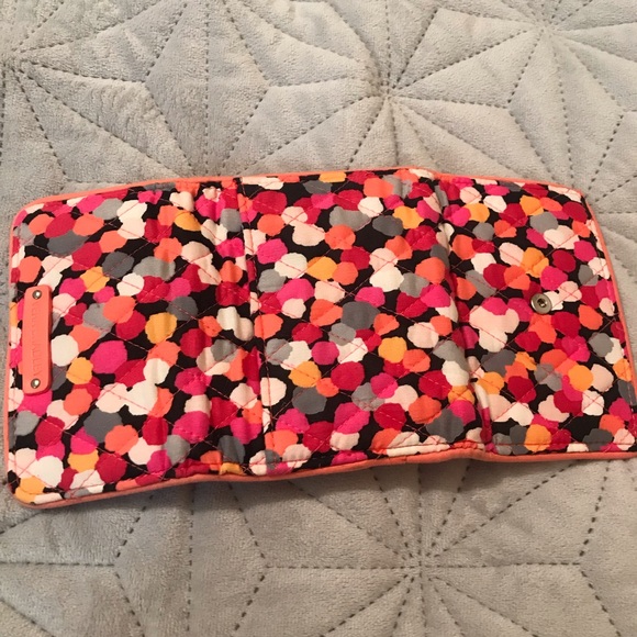 Vera Bradley wallet - Picture 2 of 5